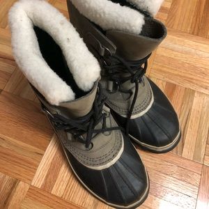 Sorel women 's caribou boot